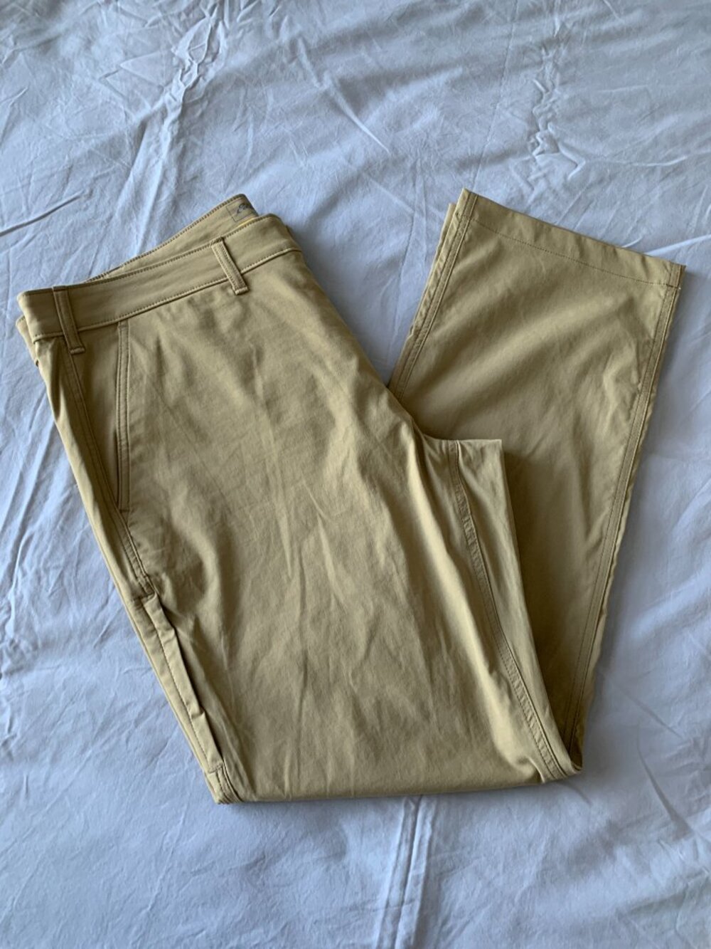 Eddie Bauer Hiking Pants Men's Performance Chinos Khaki outdoor pant size 40x32